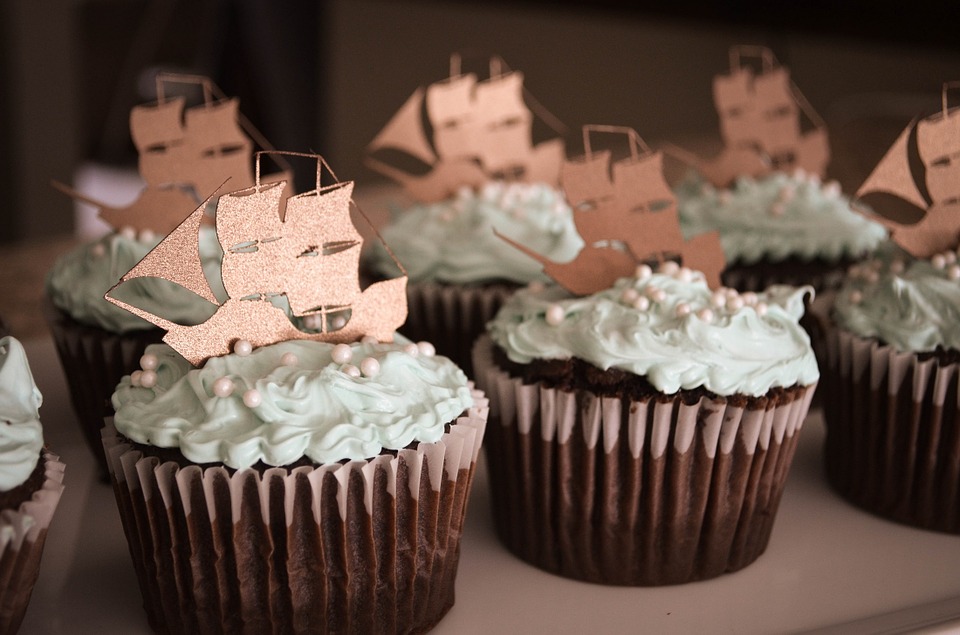 pirate cupcakes